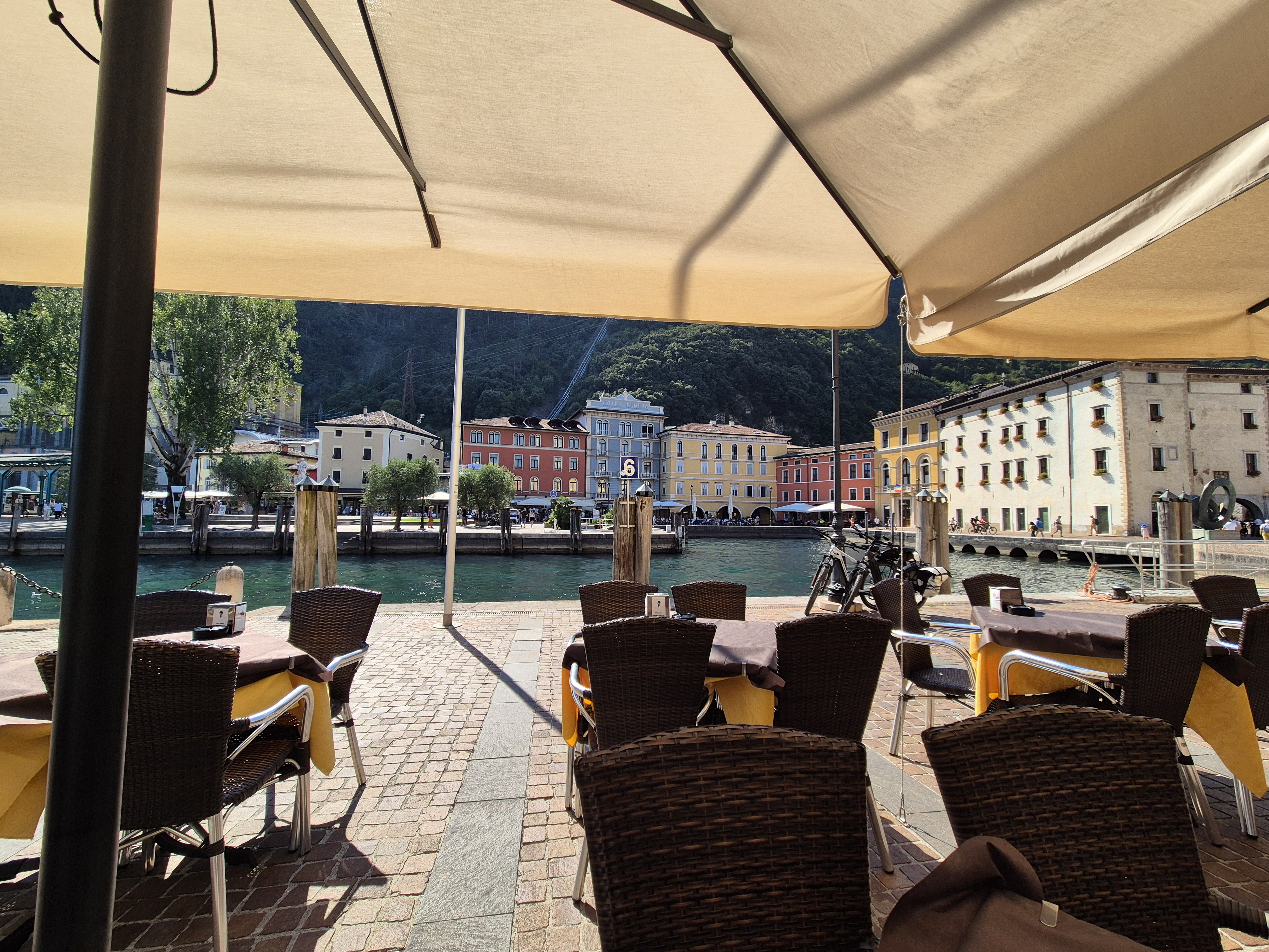 Urlaubsaufnahme aus Nago-Torbole – Bild 1